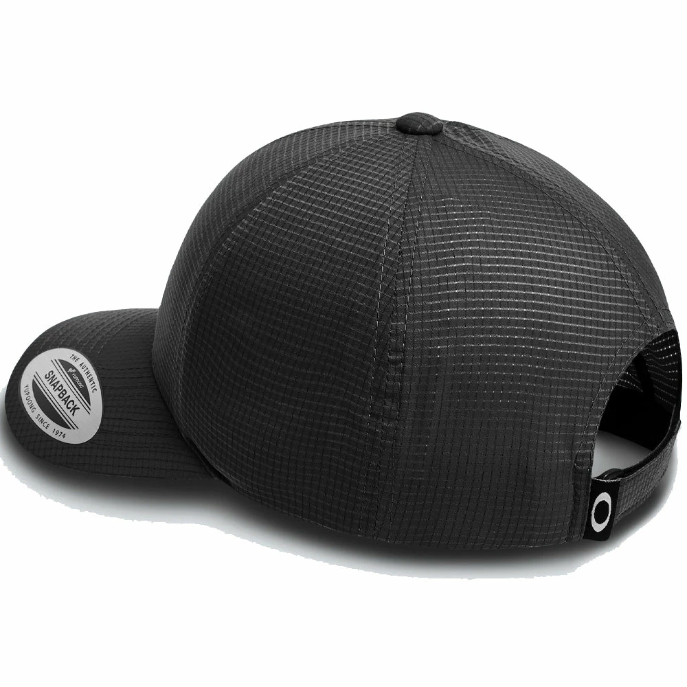 Oakley Everywhere Pro Hat - Blackout - Image 3